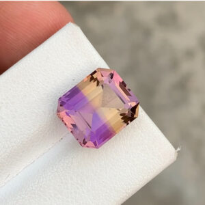 Flawless 7.25 CT Excellent Cut Bi Color Ametrine from Africa.