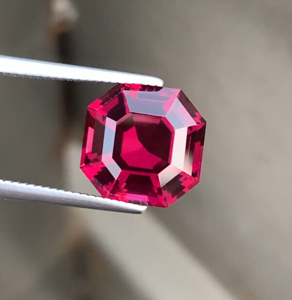 Umbalite Garnet
