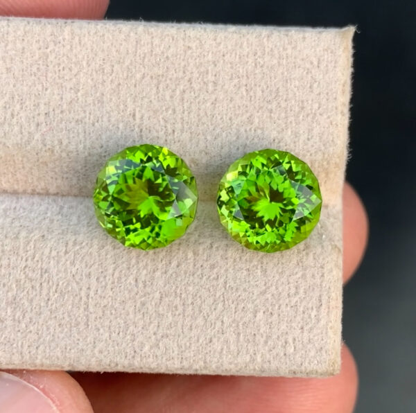 Natural Peridot Pair